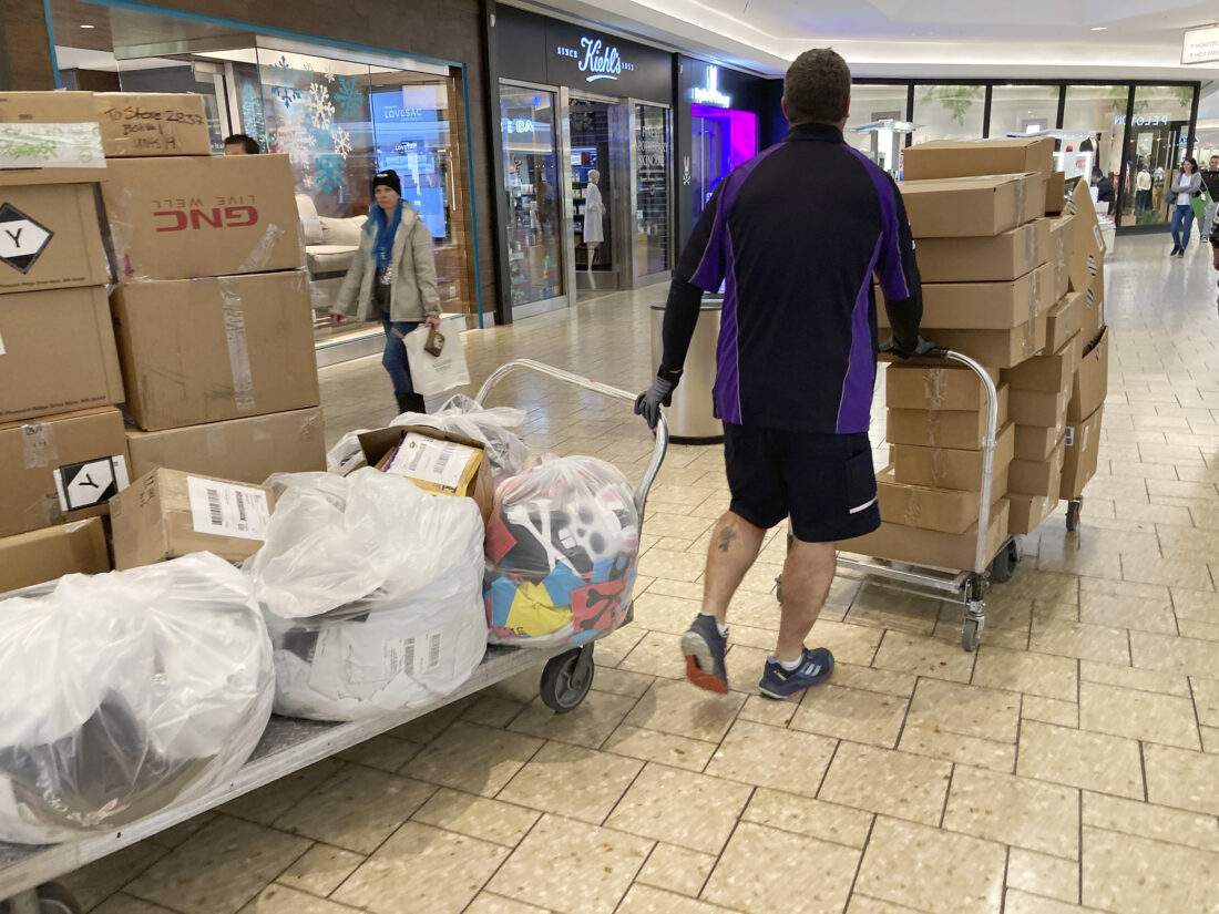 Fri. 9:27 a.m.: US adds a strong 253,000 jobs despite Fed's rate hikes | News, Sports, Jobs - Vimarsana News